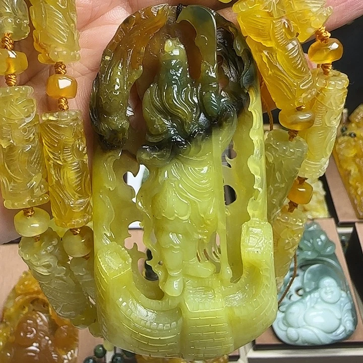 江***✪未镶嵌蛇纹石玉颈饰