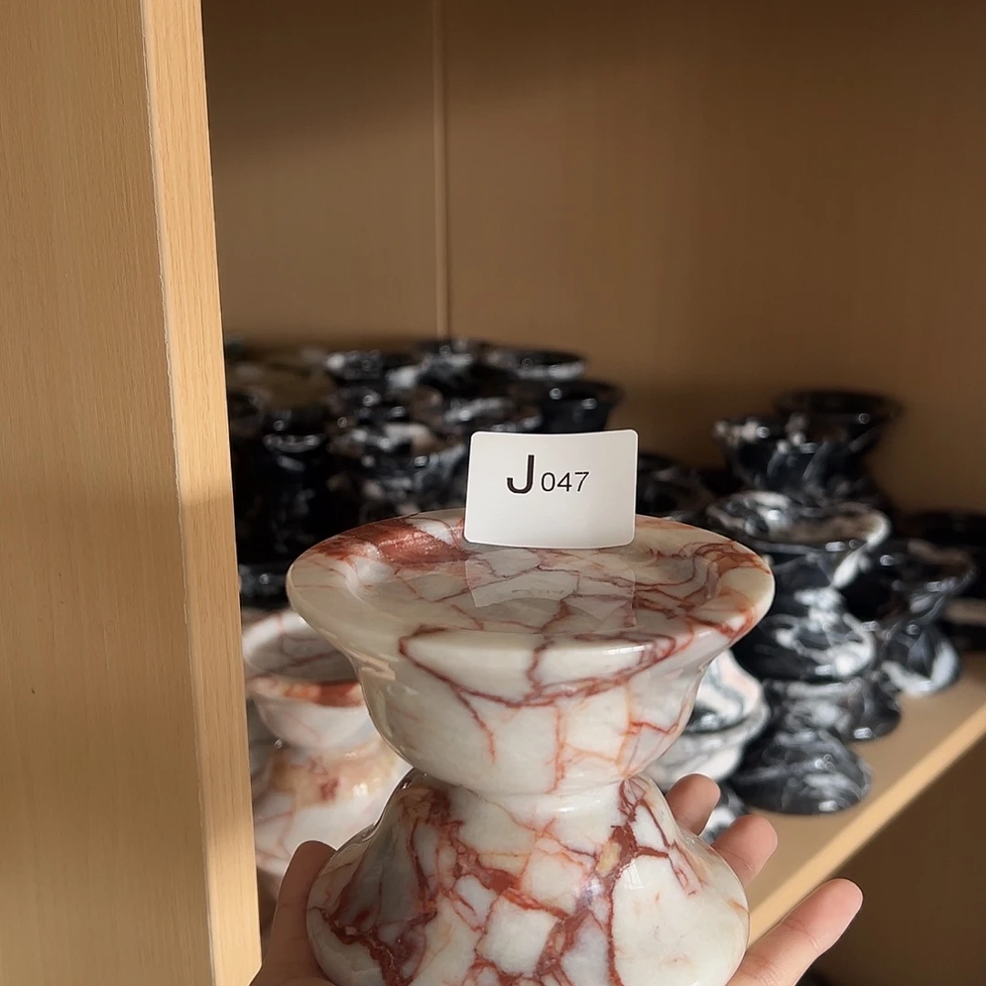 石材J047宝红烛台