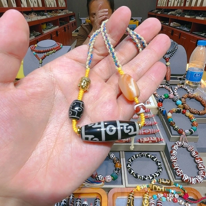 未镶嵌玛瑙/玉髓珠宝奇石