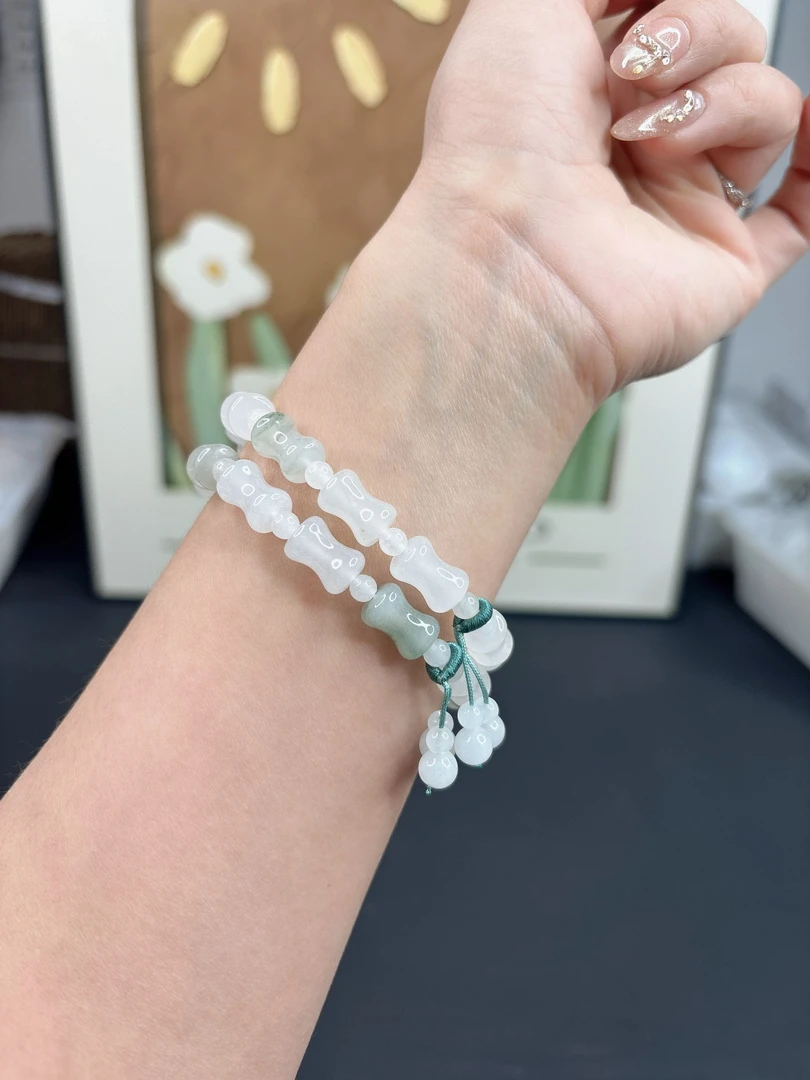 天山翠手链时尚珠宝玉石手链百搭竹节手串