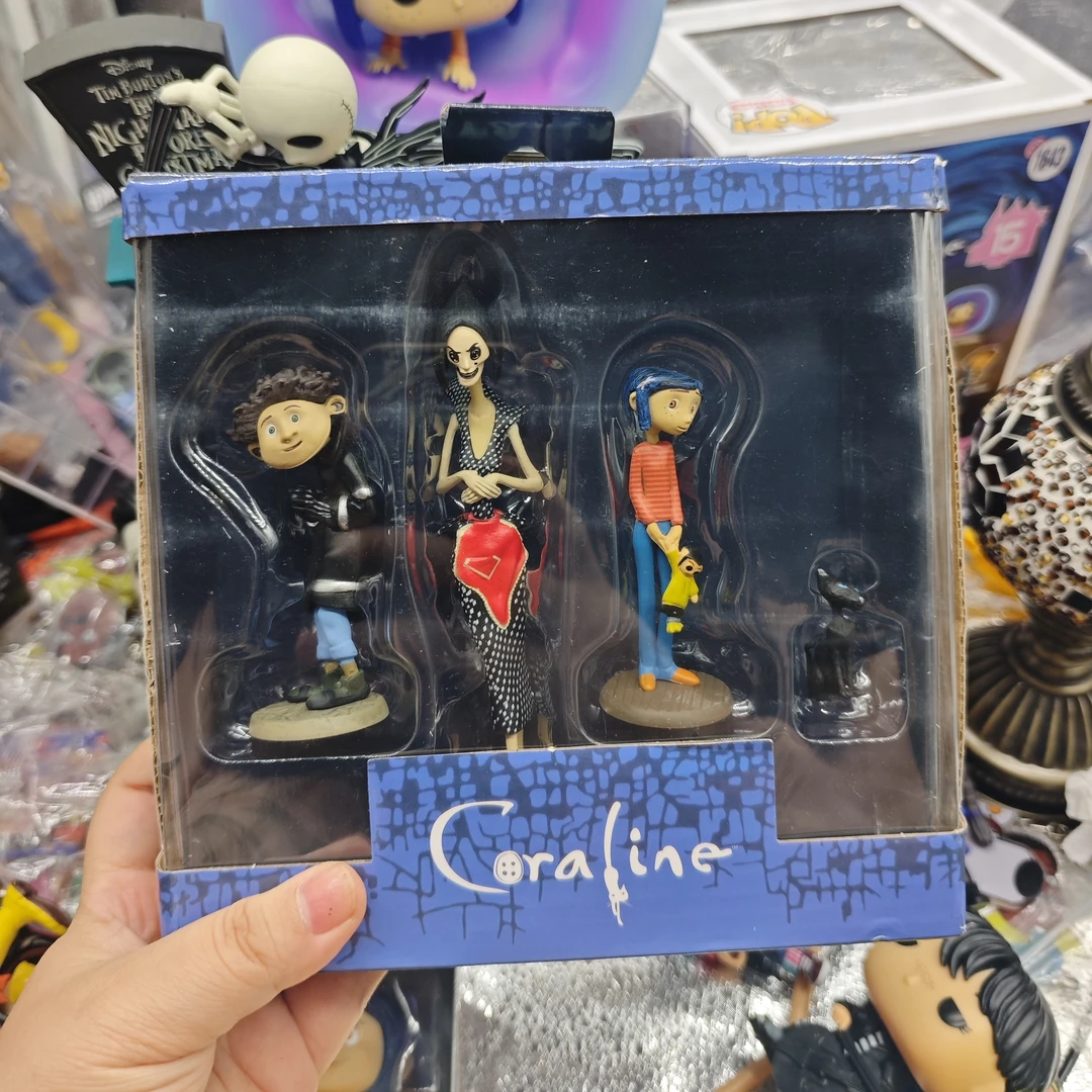 鬼妈妈周边NECALAIKA授权一套鬼妈妈Coraline怀比黑猫4人物一整套