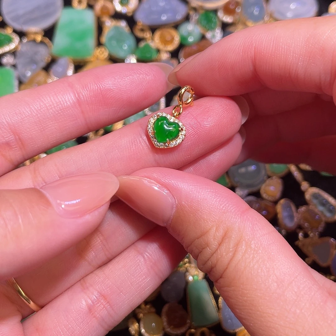 翡翠银S925镶嵌颈饰天然翡翠