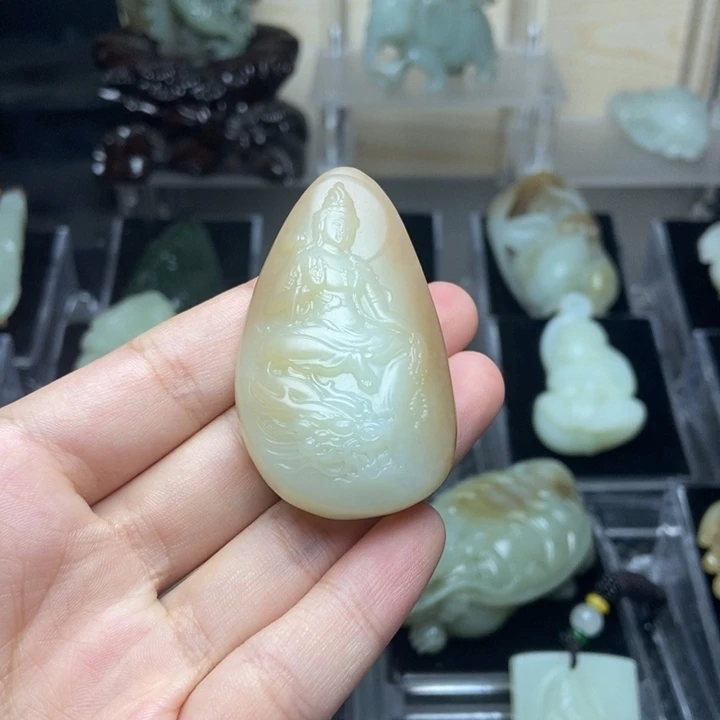 和田玉（糖玉）未镶嵌挂件