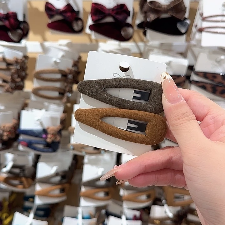 焦糖咖色配色水滴植绒掰掰夹