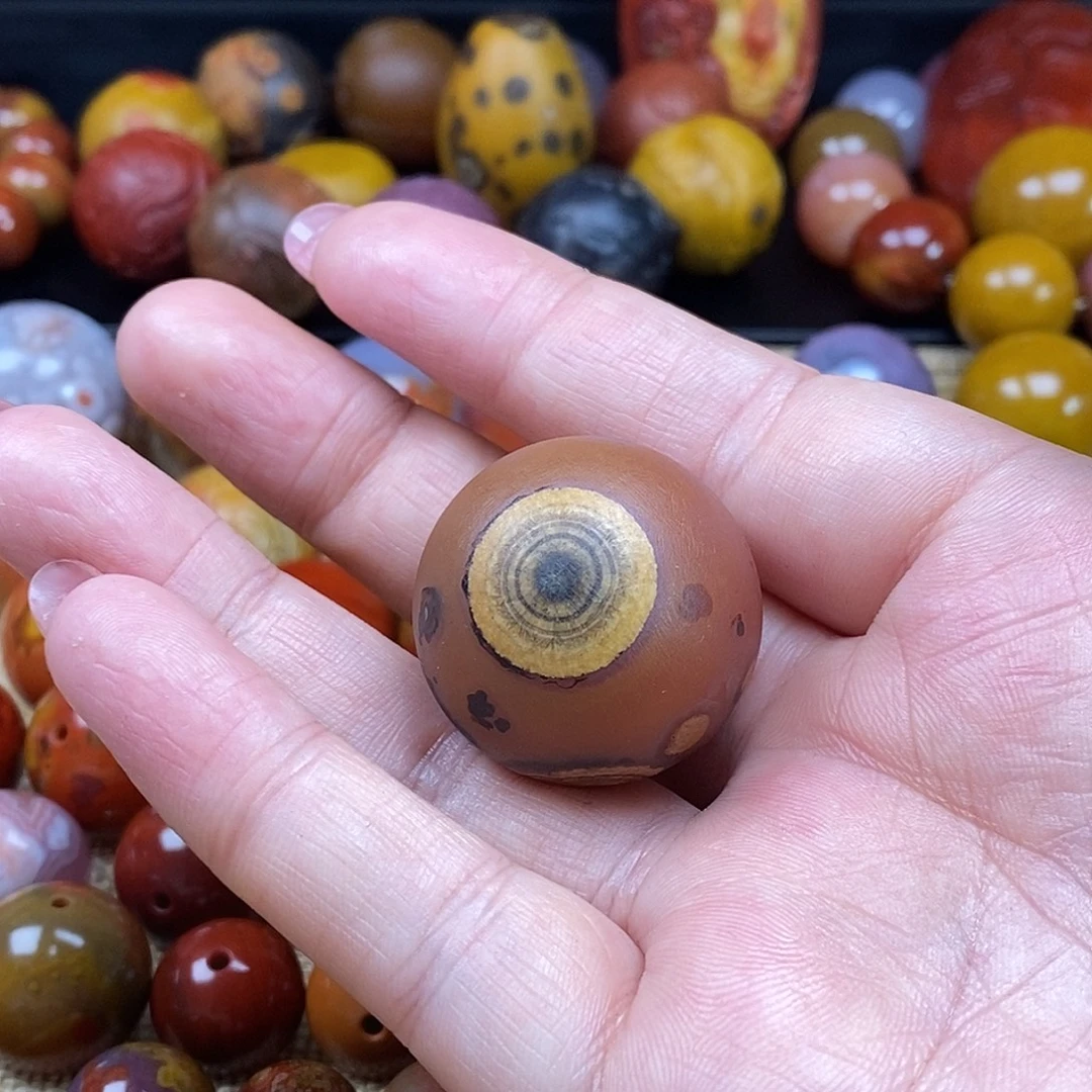 滴***人玛瑙/玉髓未镶嵌战国红玛瑙