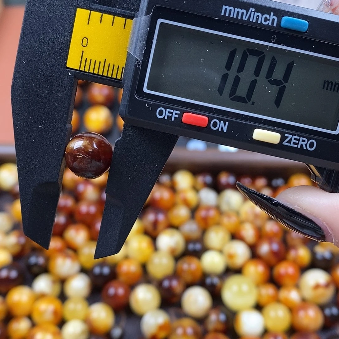 琥珀未镶嵌裸石蜜蜡777