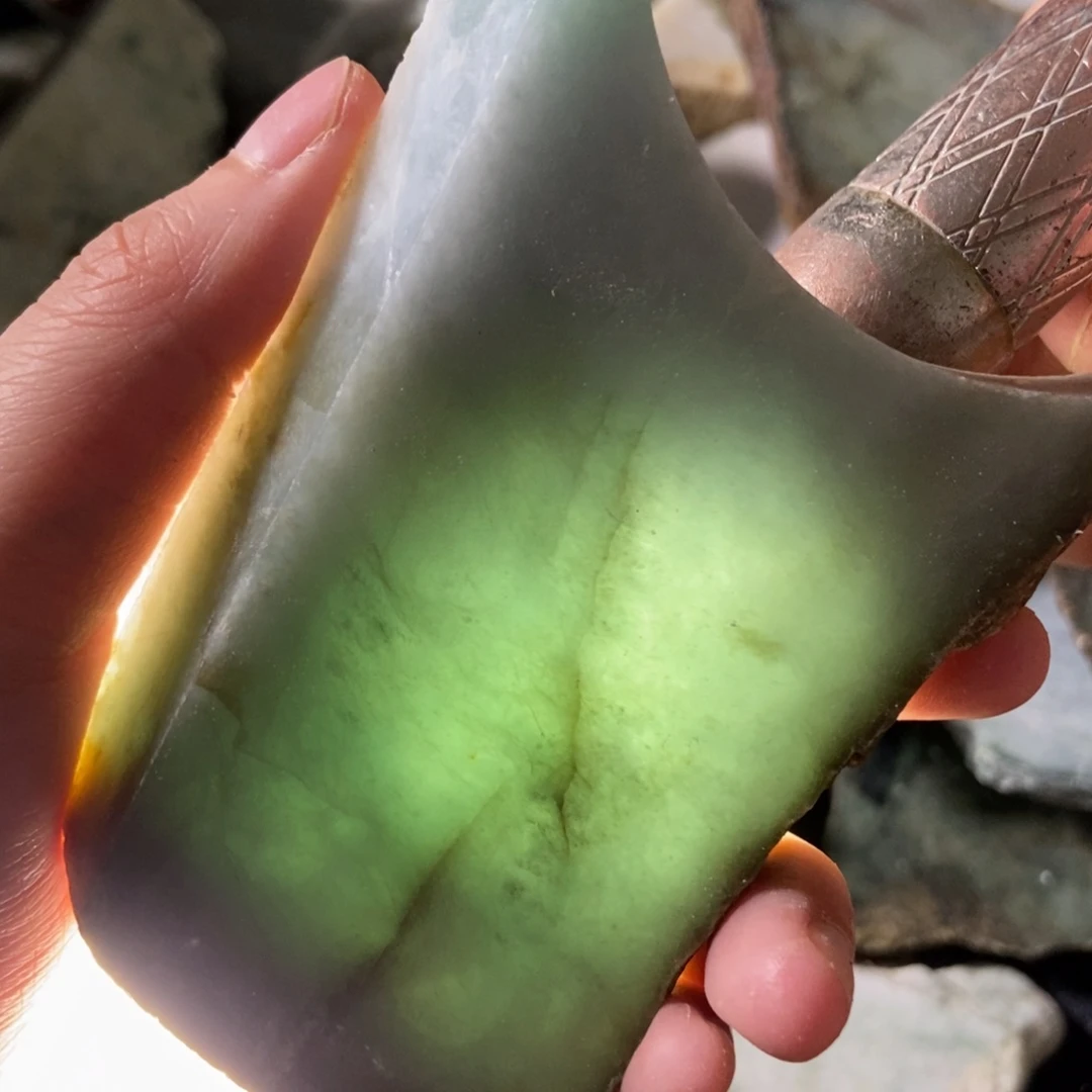 翡翠未镶嵌挂件天然翡翠