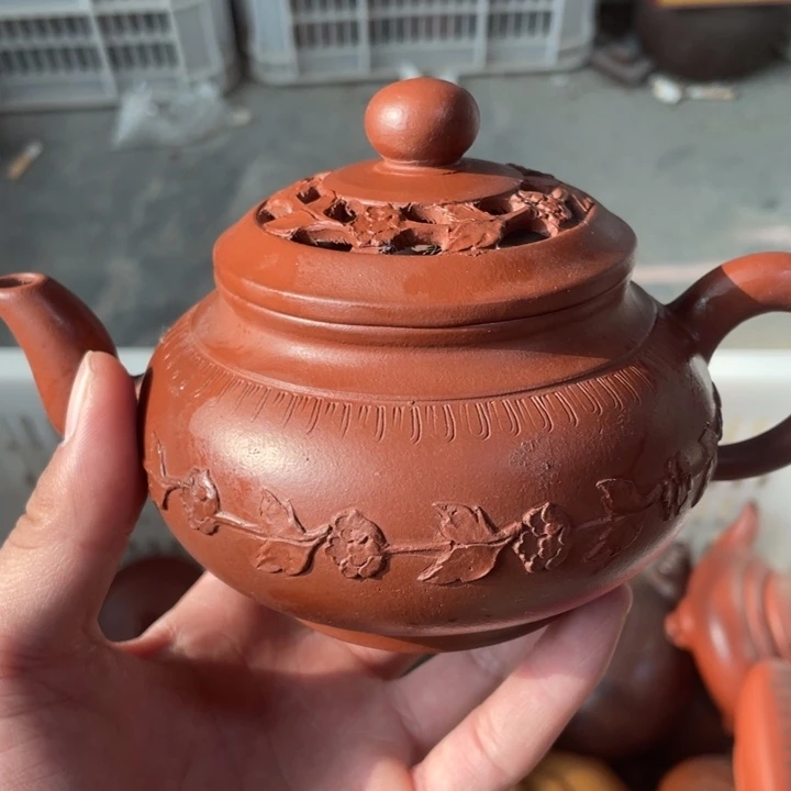 紫砂茶壶老厂紫砂壶一件。