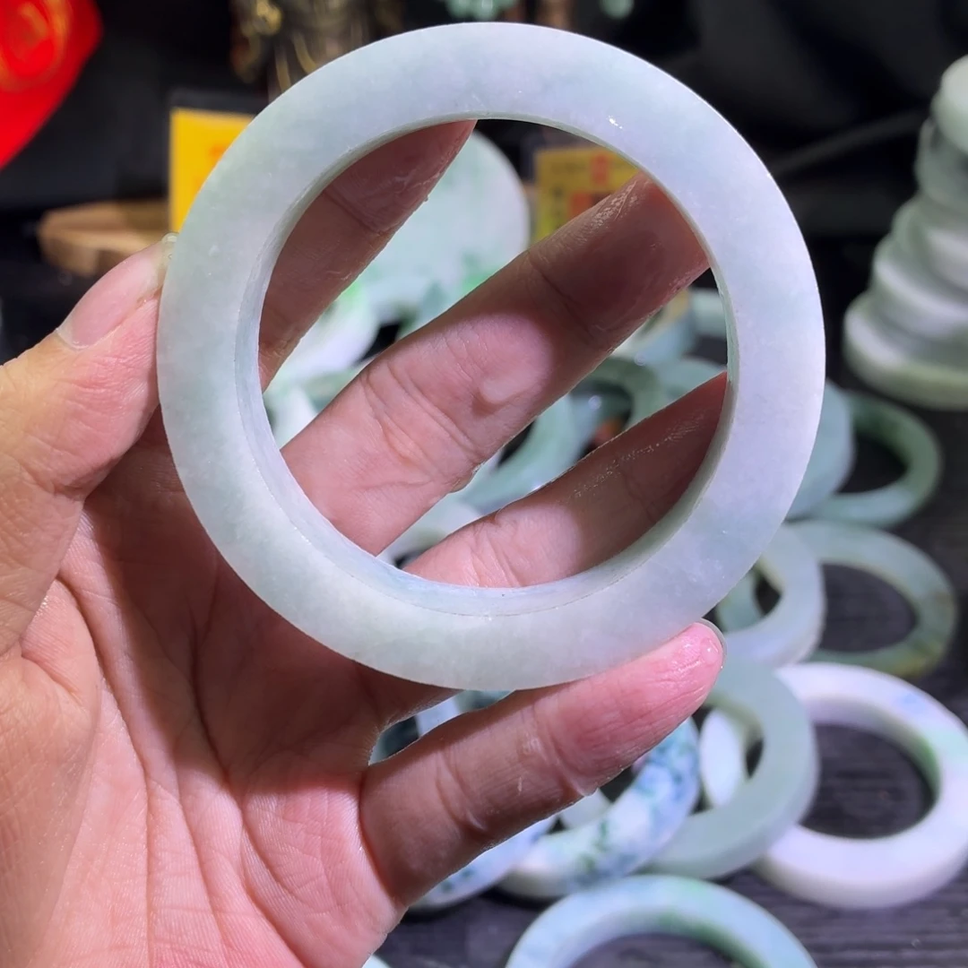 定制翡翠未镶嵌天然翡翠A货毛胚手镯定制