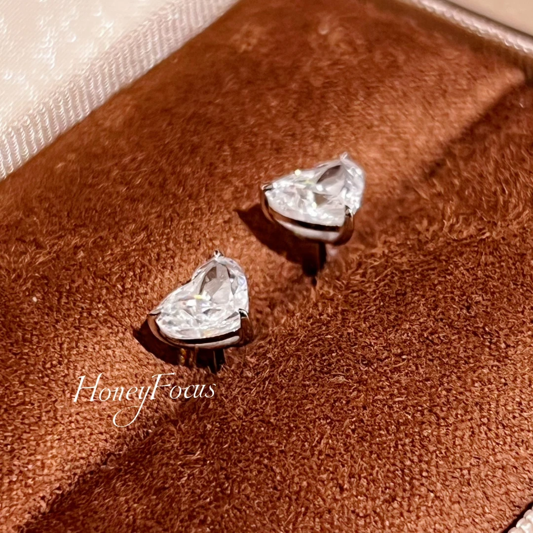 925银合成锆石耳饰 爱心耳钉 银色轻奢简约百搭养耳洞耳钉 #9203