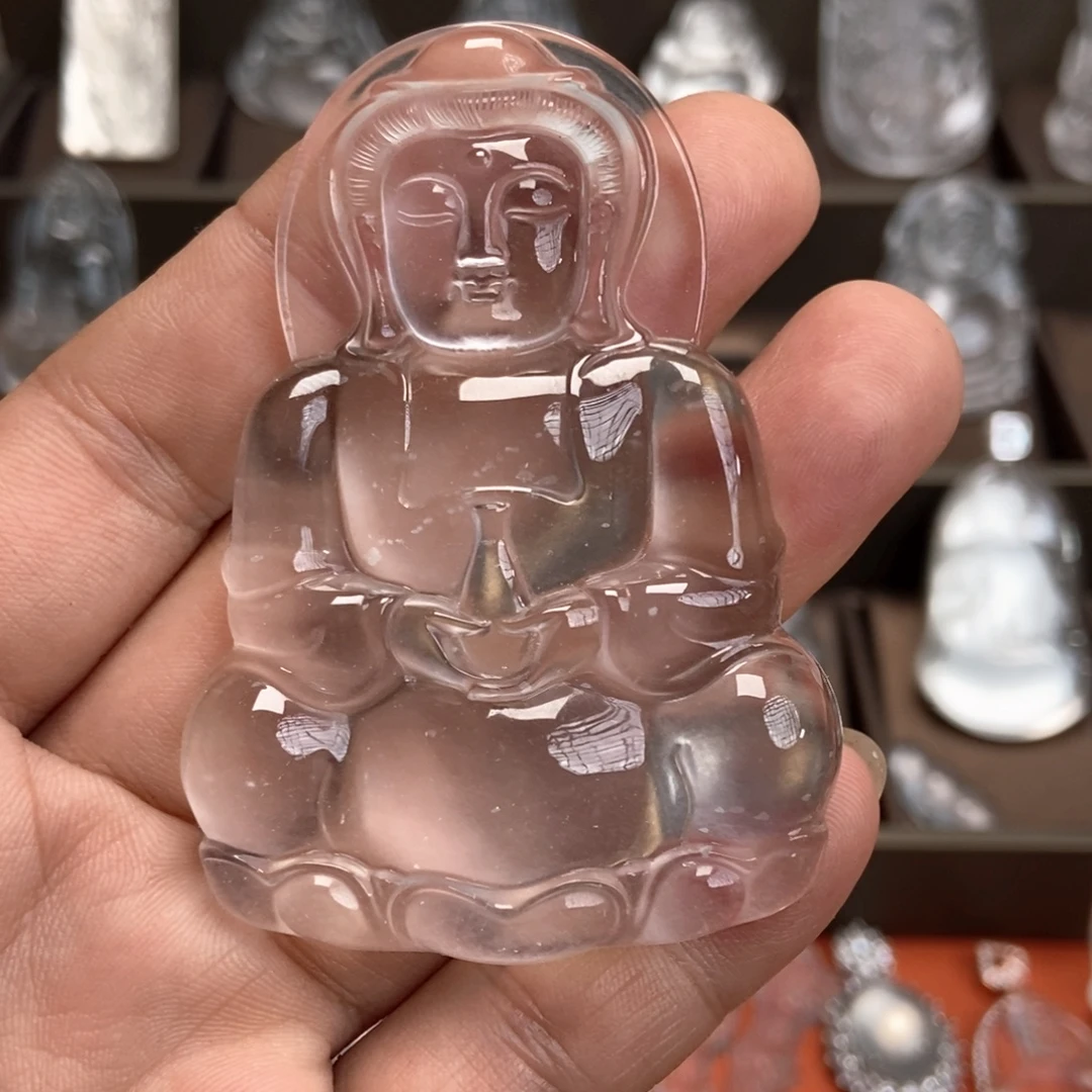 永***手石英质玉未镶嵌颈饰