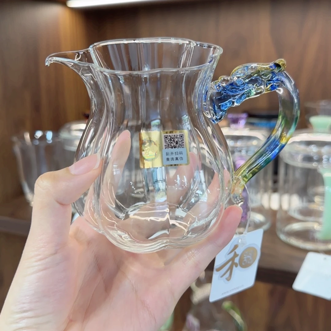 空*禾器锦隆谜翠公道杯
