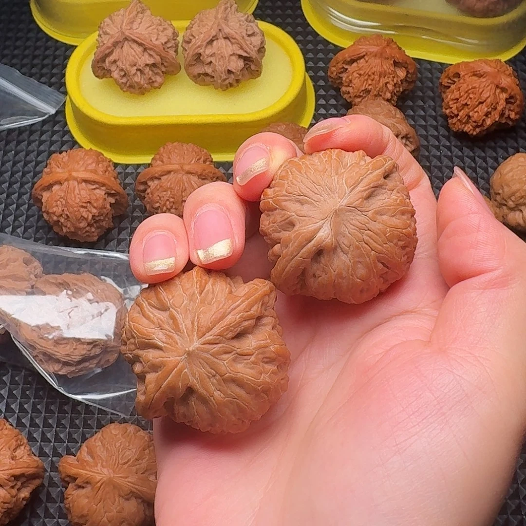 简***好涞水文玩核桃铁锤