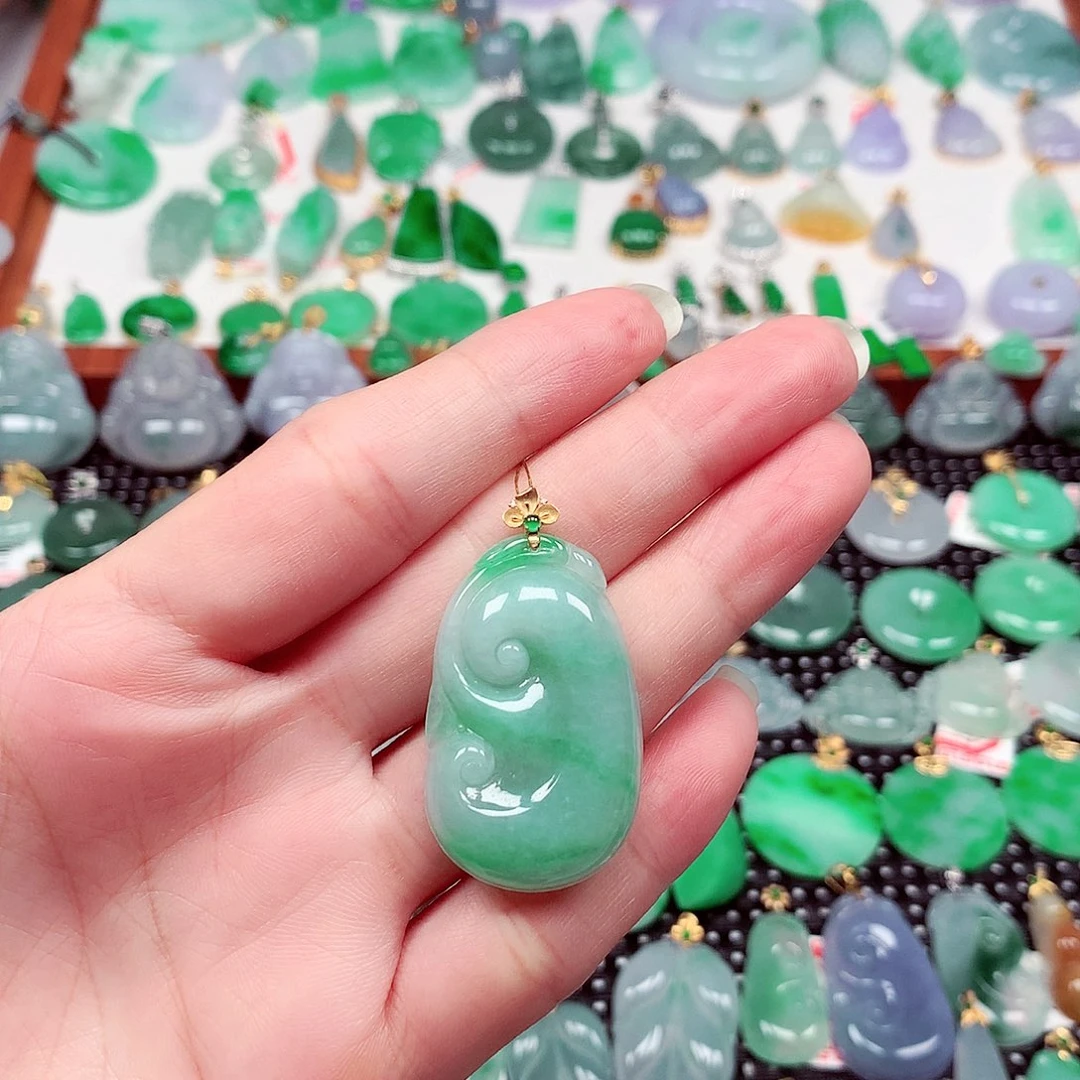 吊坠(不含链)18K金镶嵌翡翠