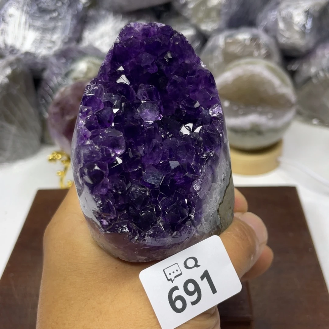 未镶嵌大型摆件（非配饰）水晶