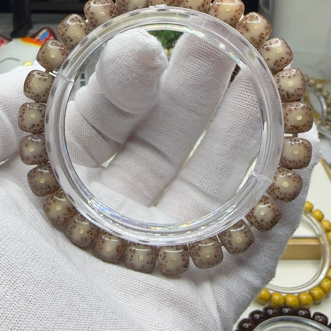 星月菩提手串粉冰糖9×8福利