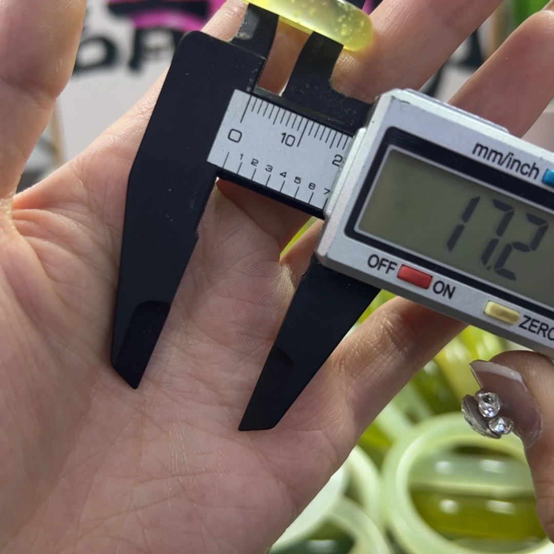 蛇纹石玉手镯未镶嵌279