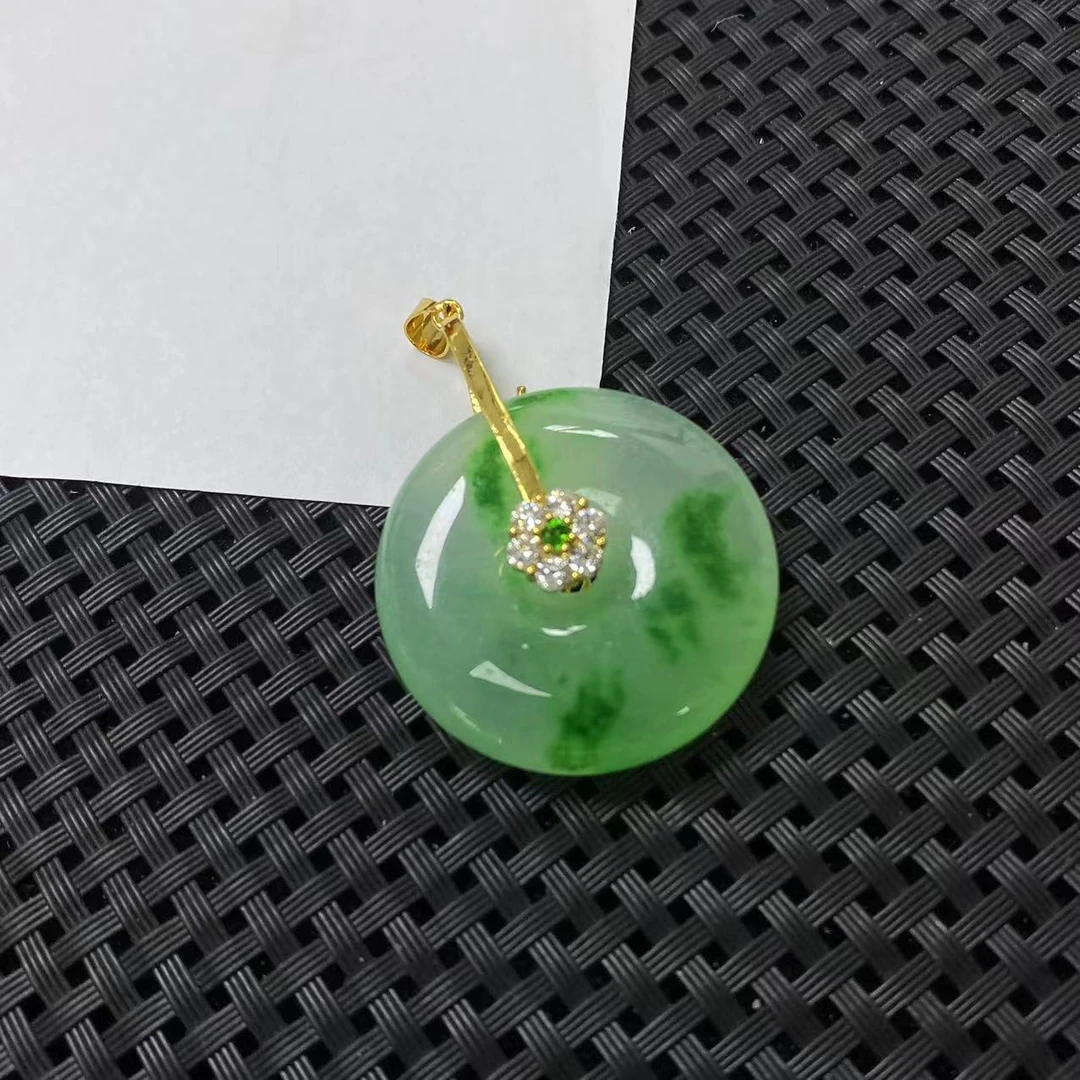 G206飘冰绿镶嵌吊坠时尚吊坠