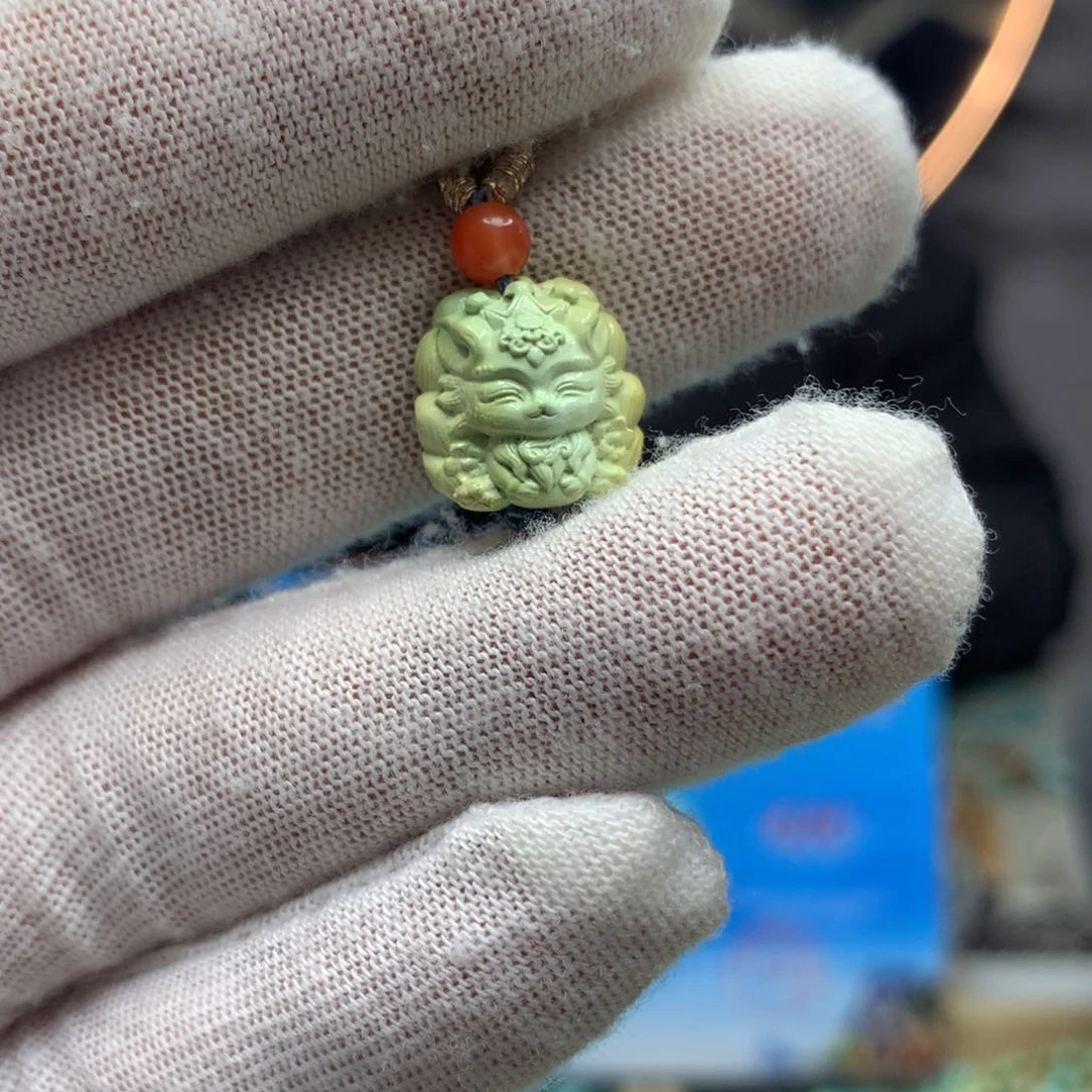 绿松石挂件未镶嵌