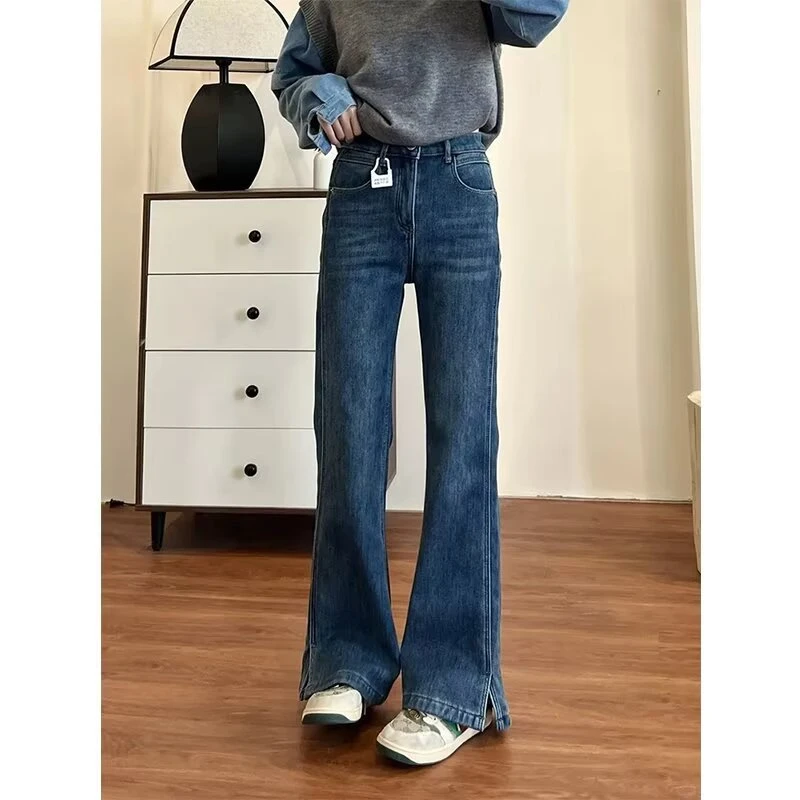 【现货+运费险】大码开叉微喇牛仔裤女早秋梨形身材高腰显瘦喇叭裤