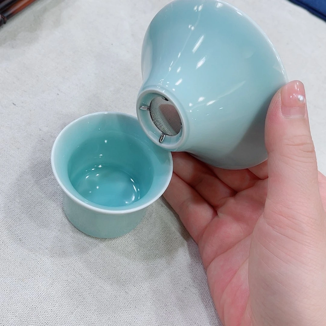 青瓷哈哈哈哈哈哈哈哈