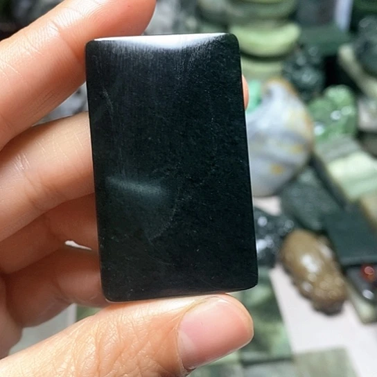 未镶嵌和田玉（糖玉）珠宝半成品