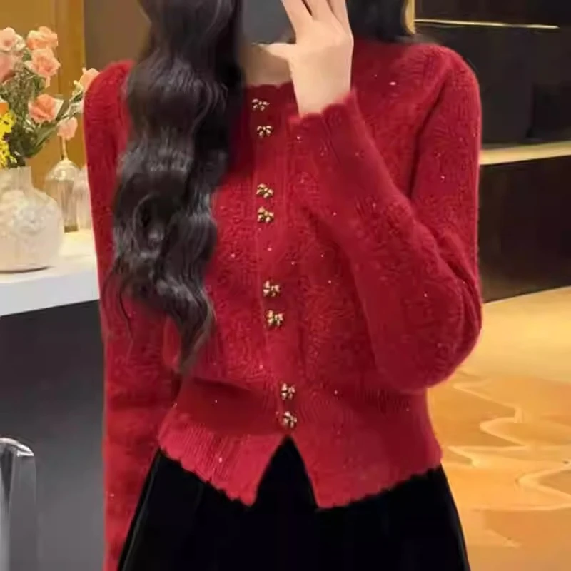 欧洲站红色毛衣外套女秋冬新款爆款羊绒针织开衫外搭短款上衣