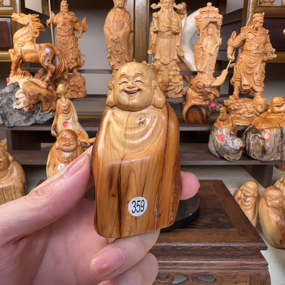 崖柏小木匠艺雕一物一拍
