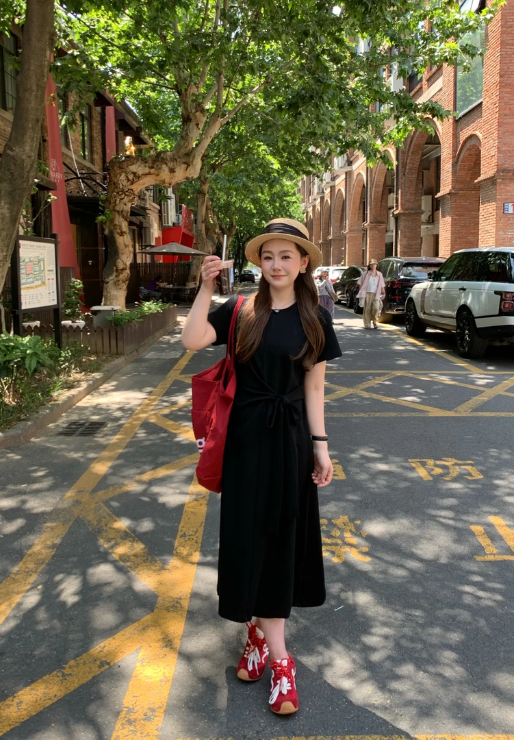 NANJIE/楠姐【显瘦小黑裙】夏季圆领系带遮肚子黑色连衣裙XNS6398