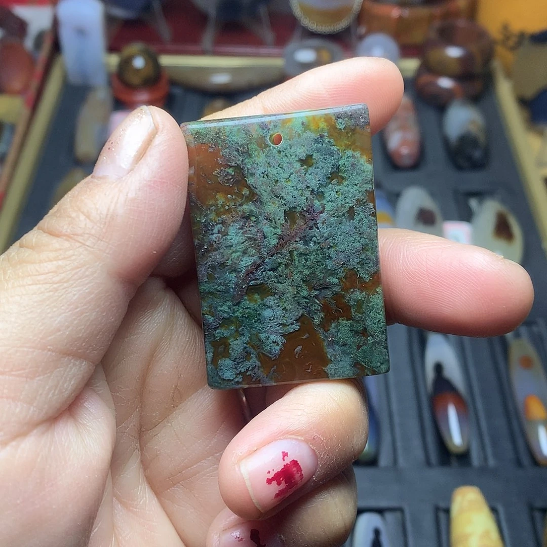 玛瑙/玉髓未镶嵌颈饰