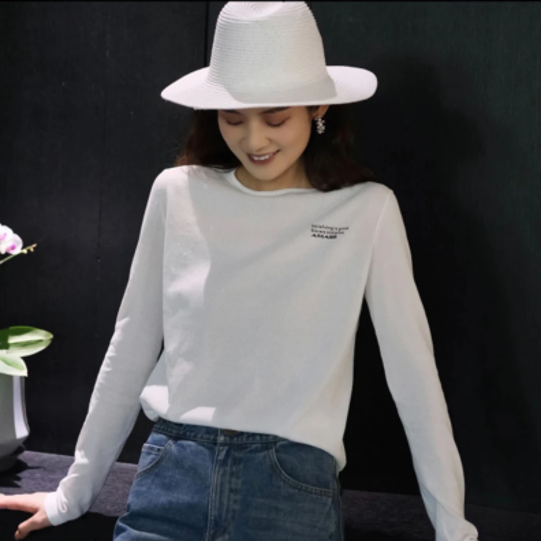 AMASS/阿玛施538016春季新款简约舒适文字印花圆领透视罩衫针织衫