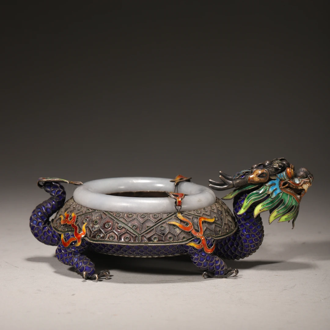 Lot03 清代 银烧蓝嵌翡翠手镯龙龟摆件