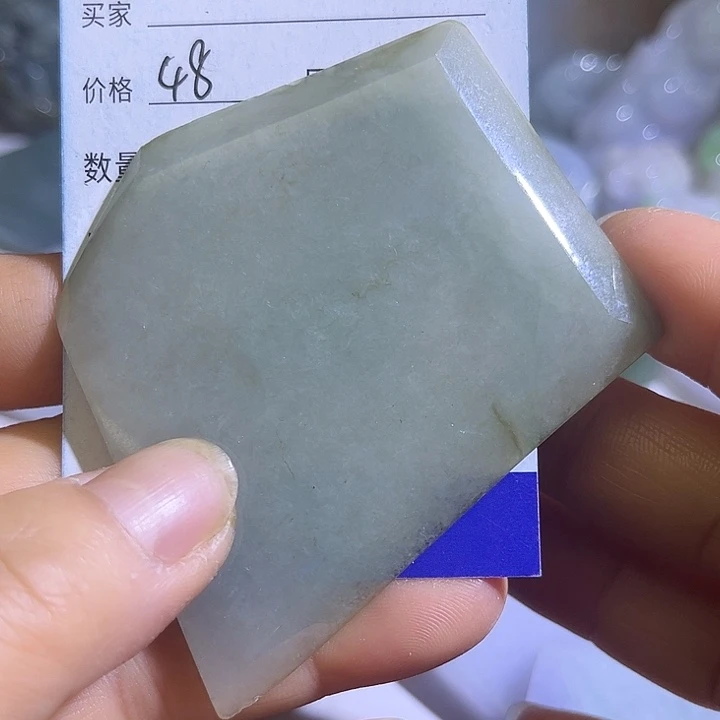 翡翠未镶嵌颈饰翡翠A货一手货源