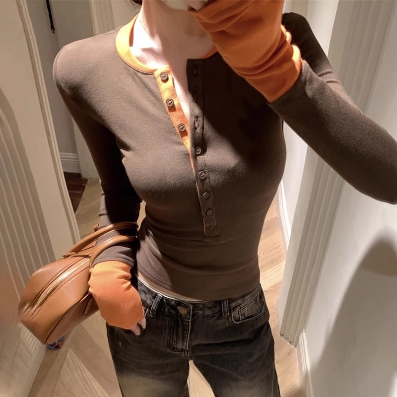 美式复古圆领撞色纽扣设计感长袖T恤女纯欲修身半开领上衣打底衫