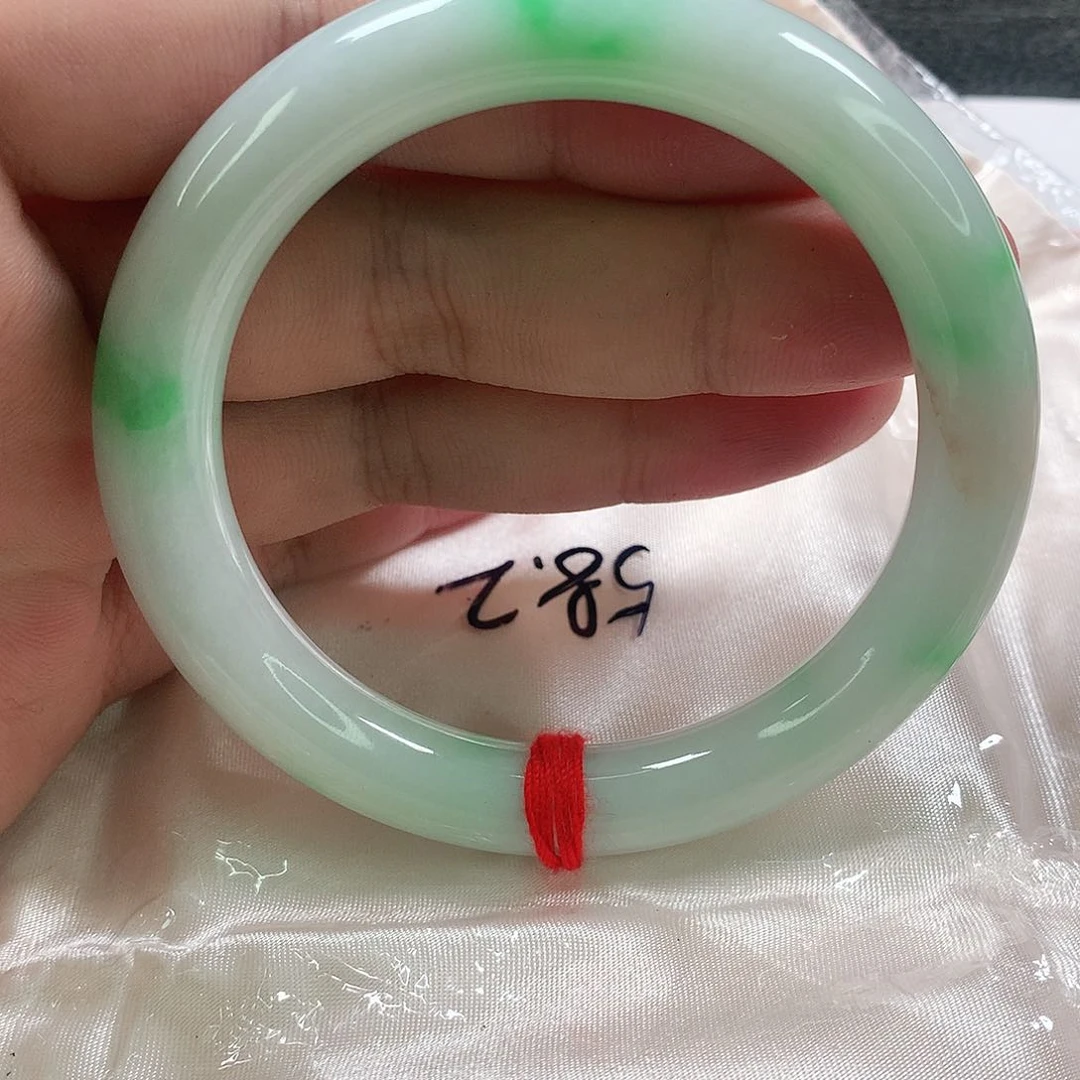 未镶嵌手镯（圆镯）翡翠346号