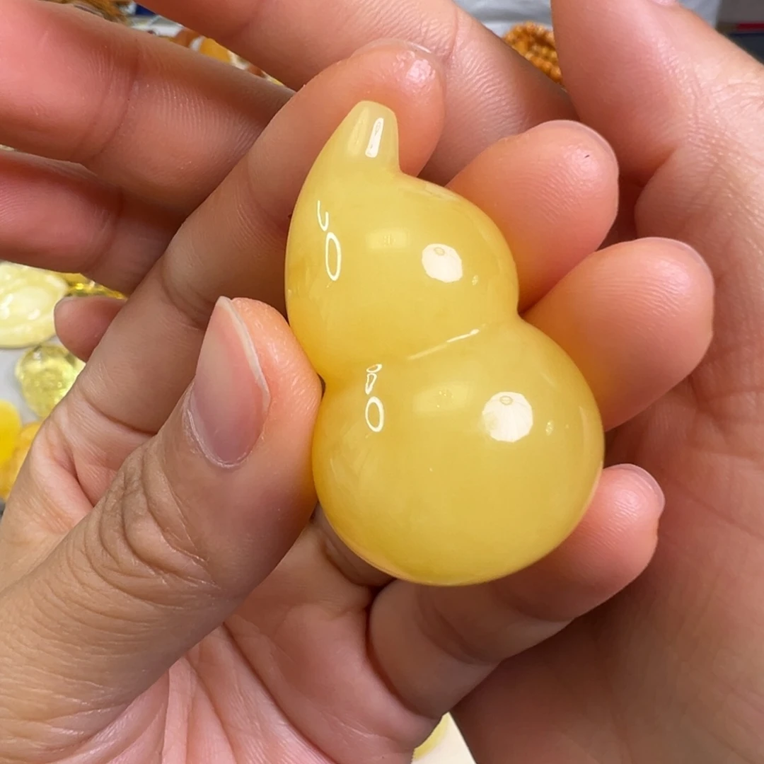 未镶嵌蜜蜡裸石蜜蜡