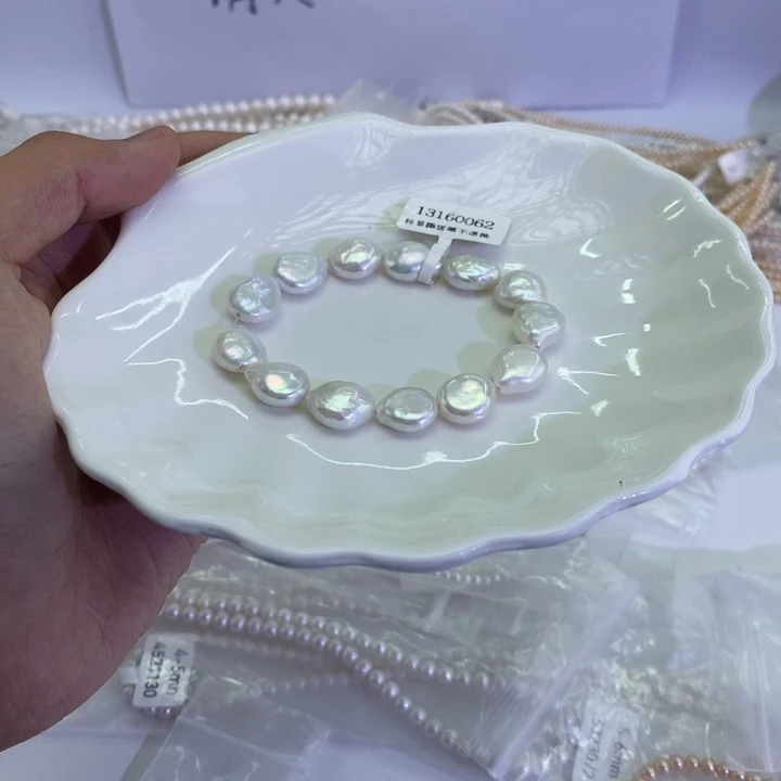 未镶嵌淡水珍珠颈饰