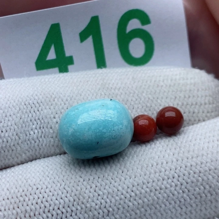 南红玛瑙未镶嵌珠宝奇石