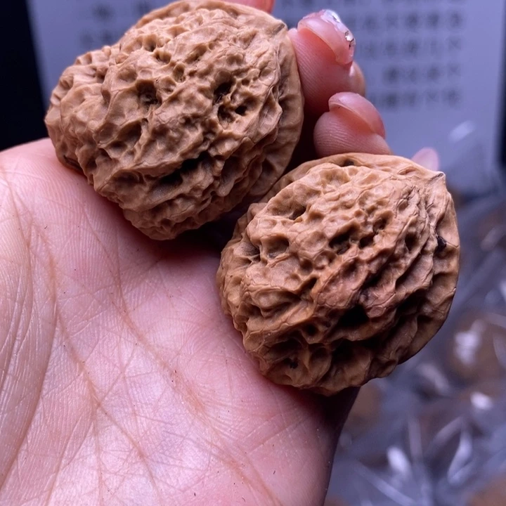 核桃云南野生铁核桃126号38mm