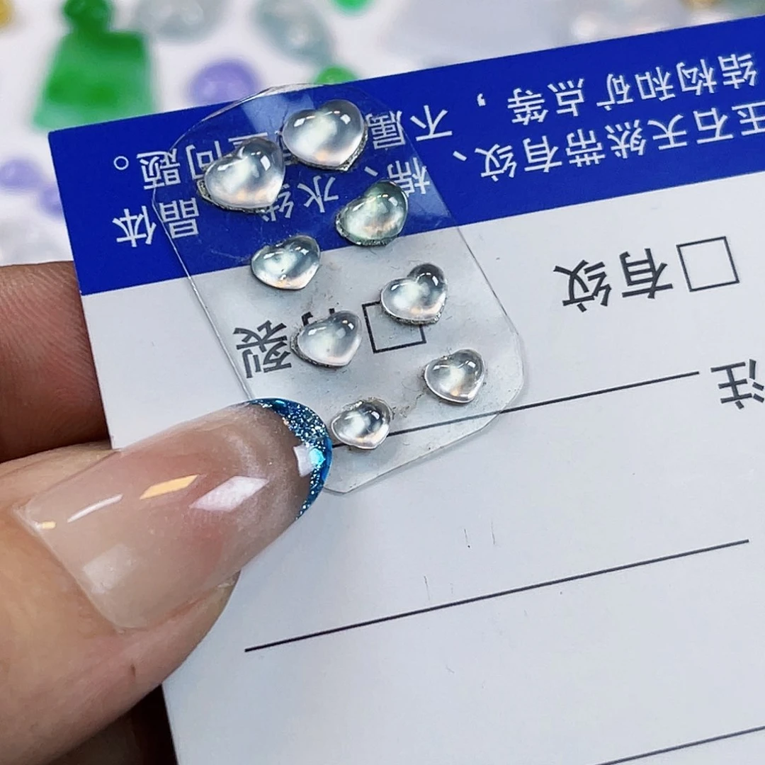 裸石翡翠YJ0081高冰玻璃底炸光爱心一手
