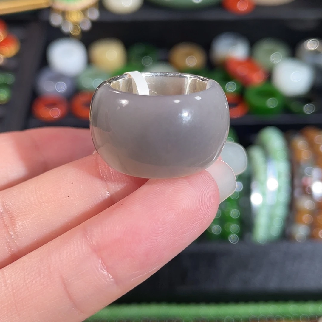 和田玉银S925镶嵌戒指内径16.5 烟紫墩