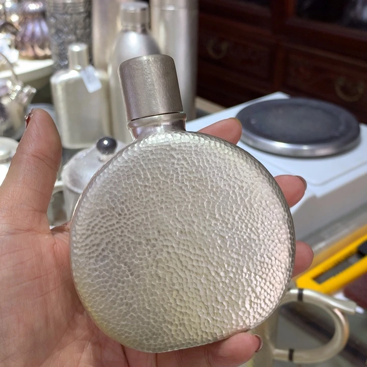 足银999锤纹简约水瓶便携酒壶