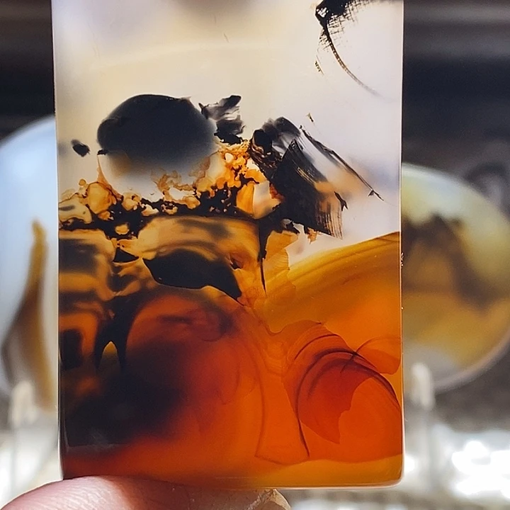 艳***玛瑙/玉髓未镶嵌颈饰