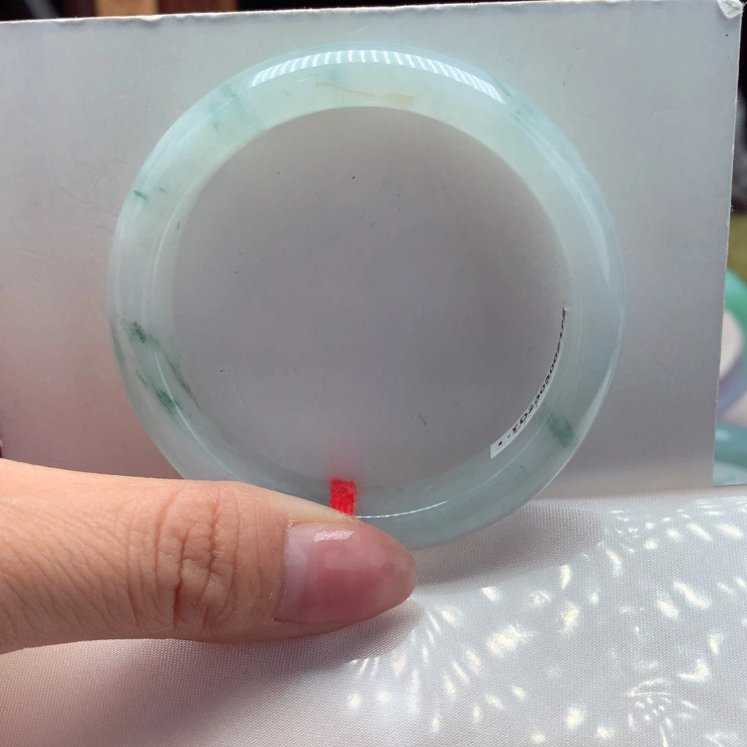 翡翠未镶嵌手镯纯天然05