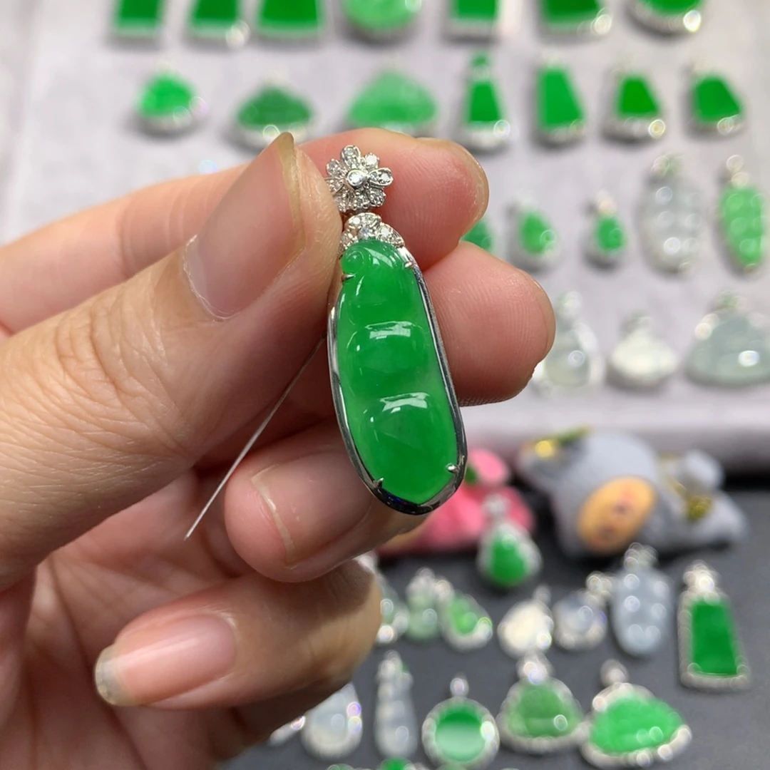 翡翠18K金镶嵌吊坠(不含链)