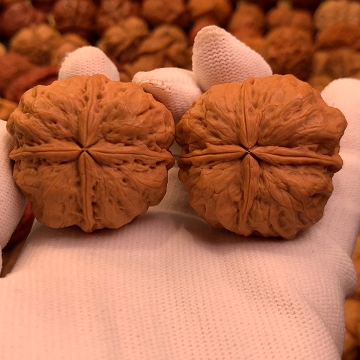 文玩核桃吊坠10…………..