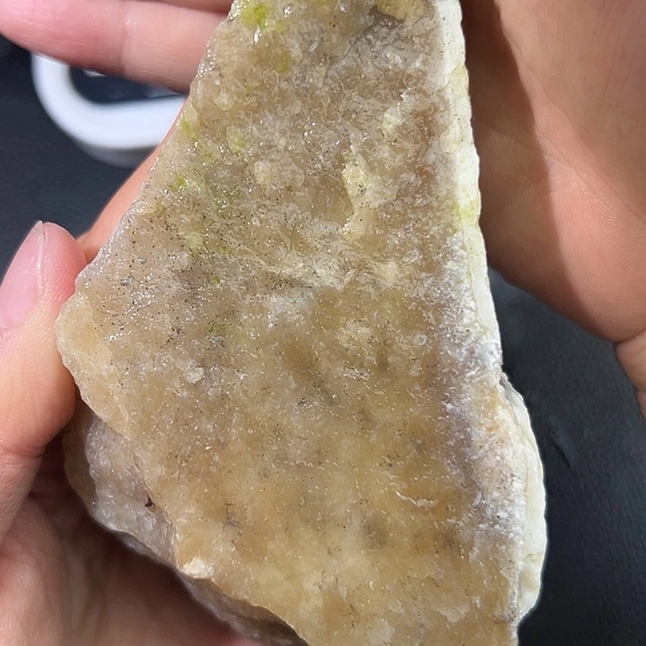 和田玉（糖玉）未镶嵌手镯