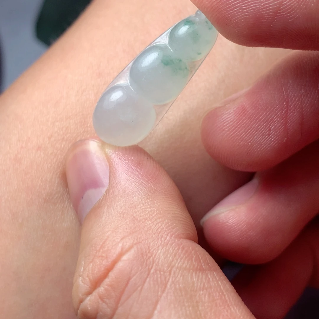 定制翡翠未镶嵌包工