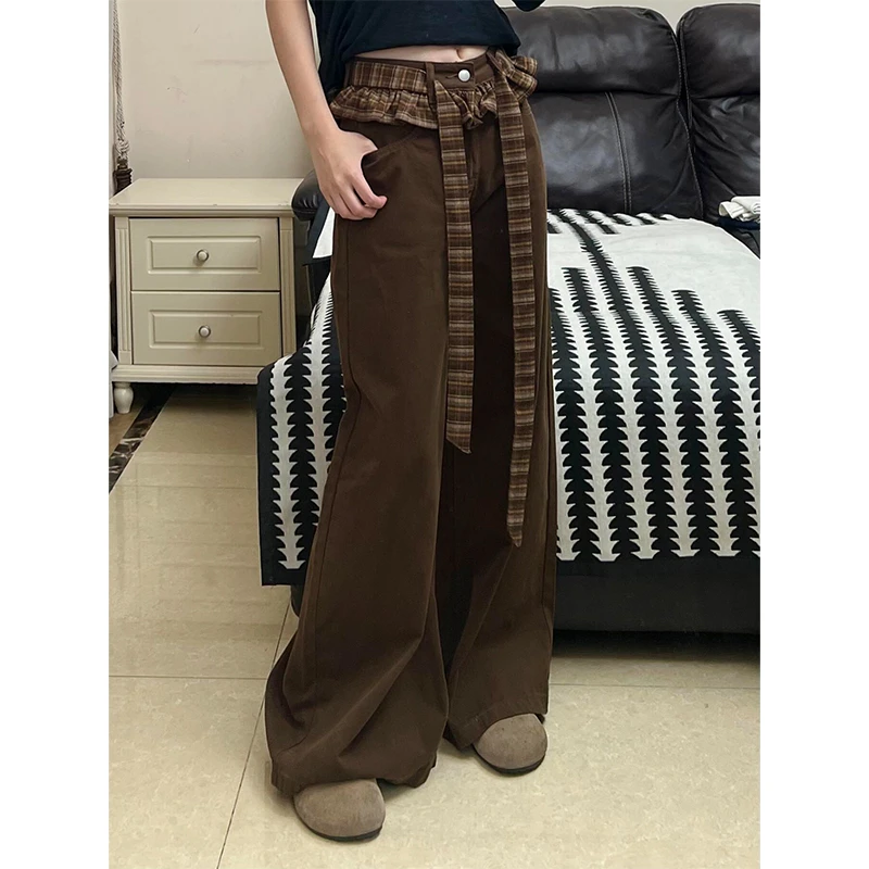 大码宽松高级感显瘦直筒牛仔裤女春季新款咖色蕾丝格子花边阔腿裤