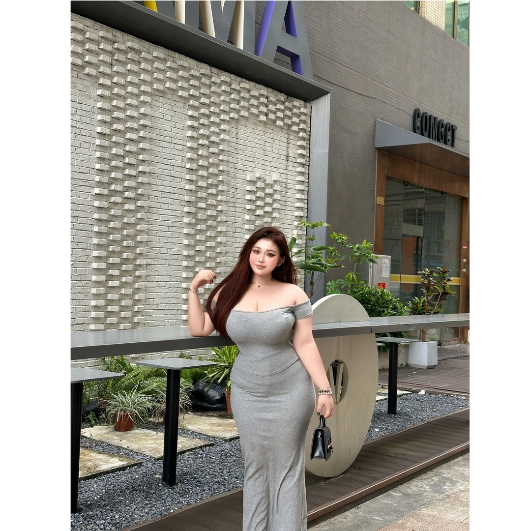 海边度假灰色卡戴珊吊带连衣裙女夏季紧身性感小妈裙包臀长款裙子